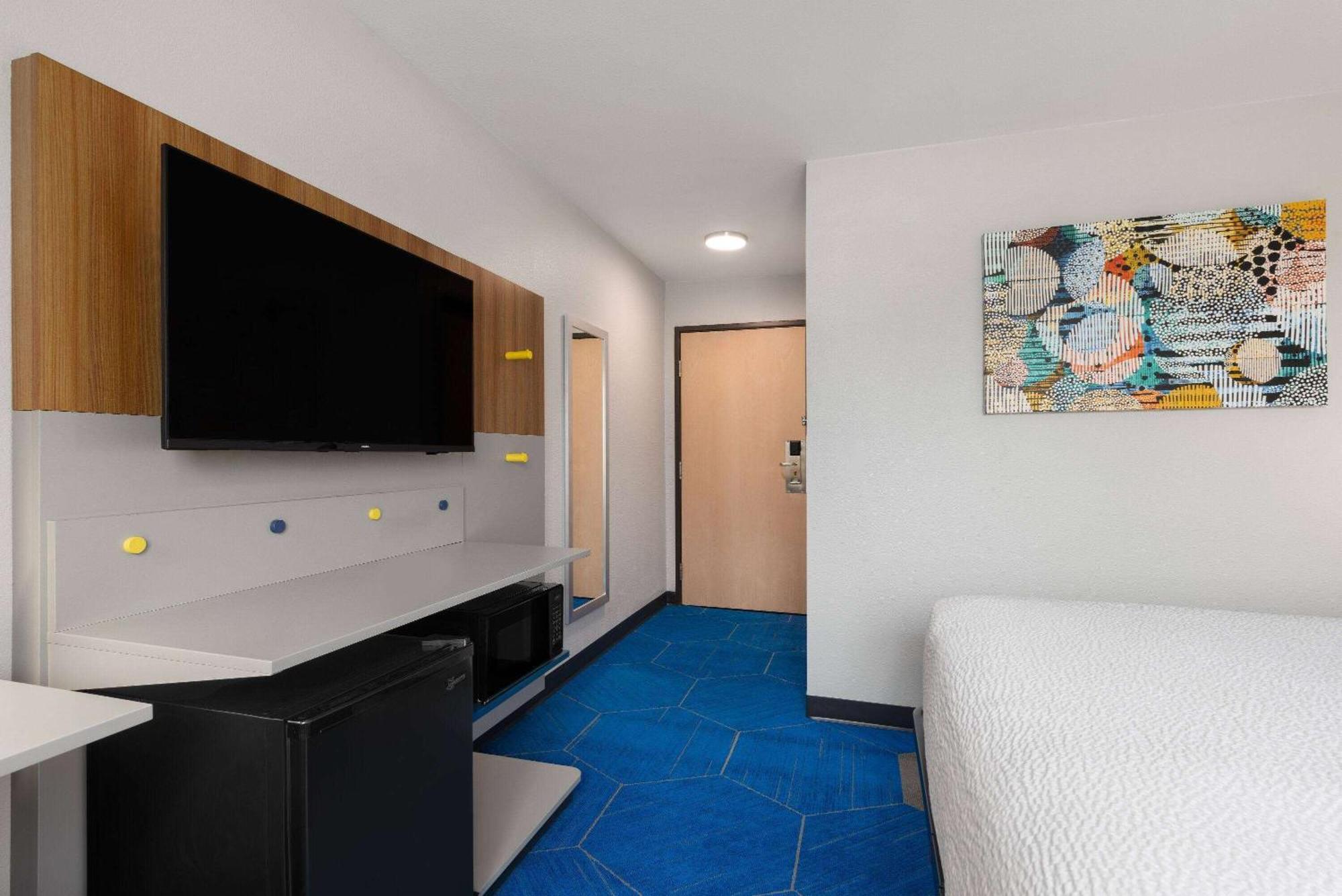 Microtel Inn And Suites Independence Dış mekan fotoğraf