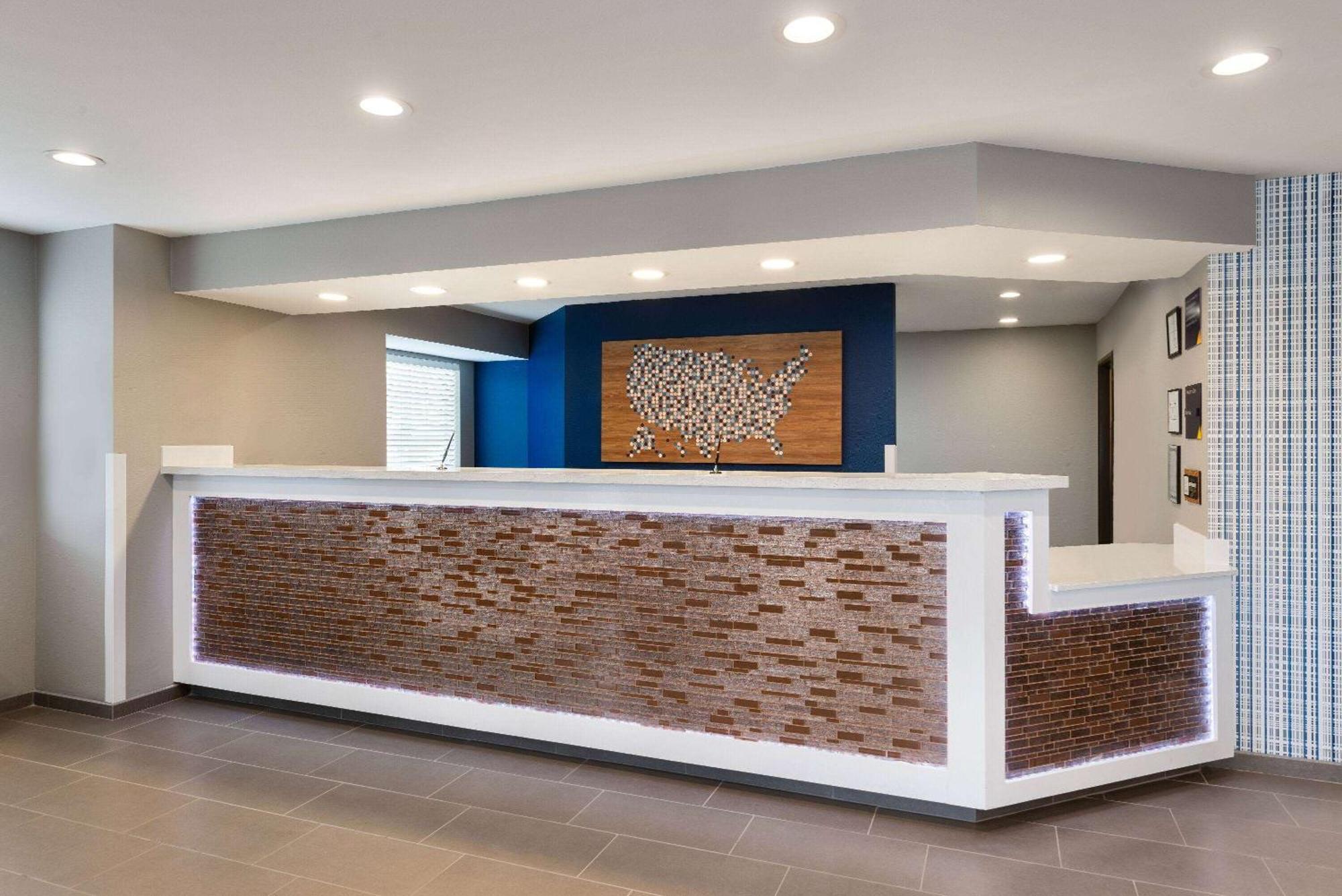 Microtel Inn And Suites Independence Dış mekan fotoğraf