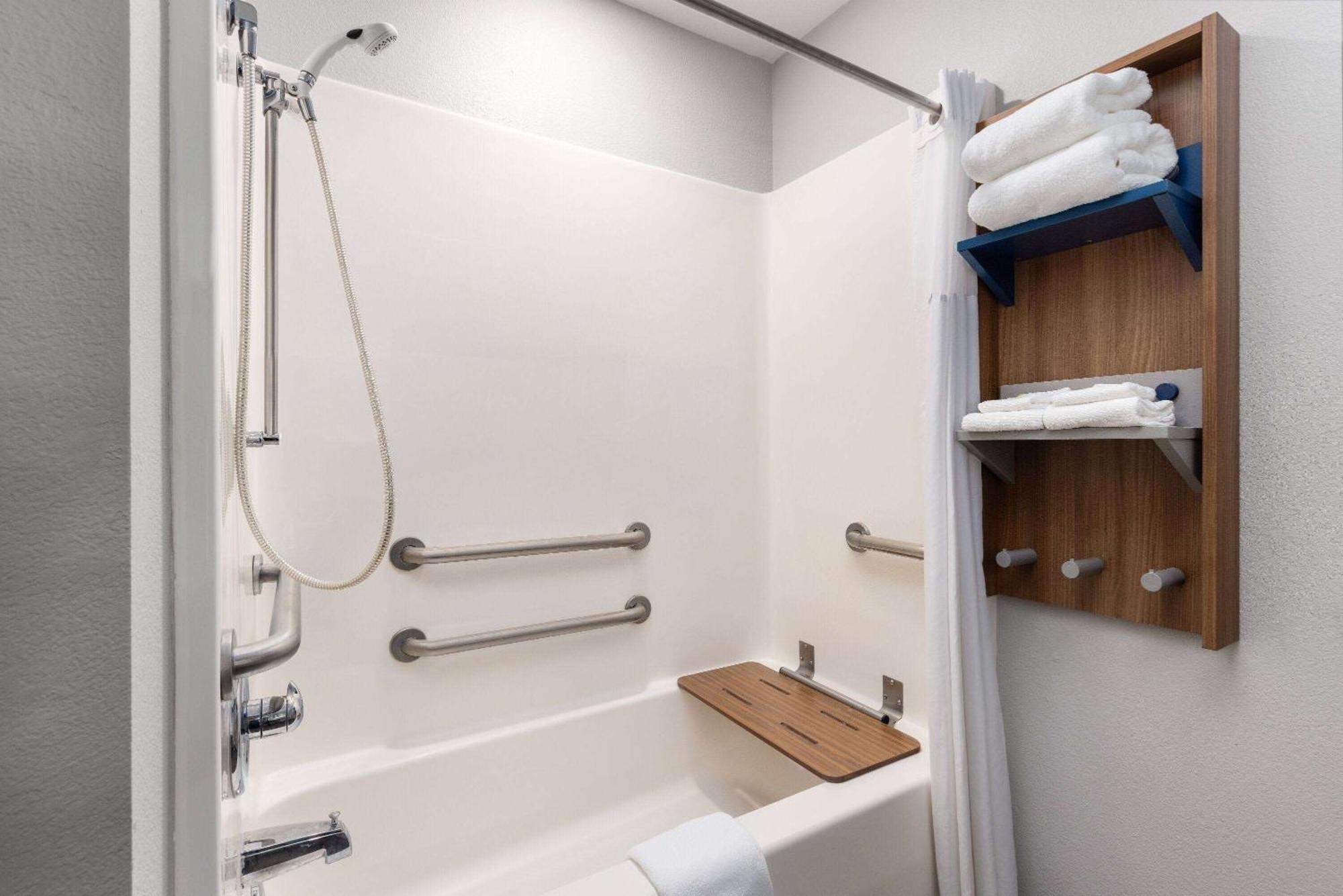 Microtel Inn And Suites Independence Dış mekan fotoğraf